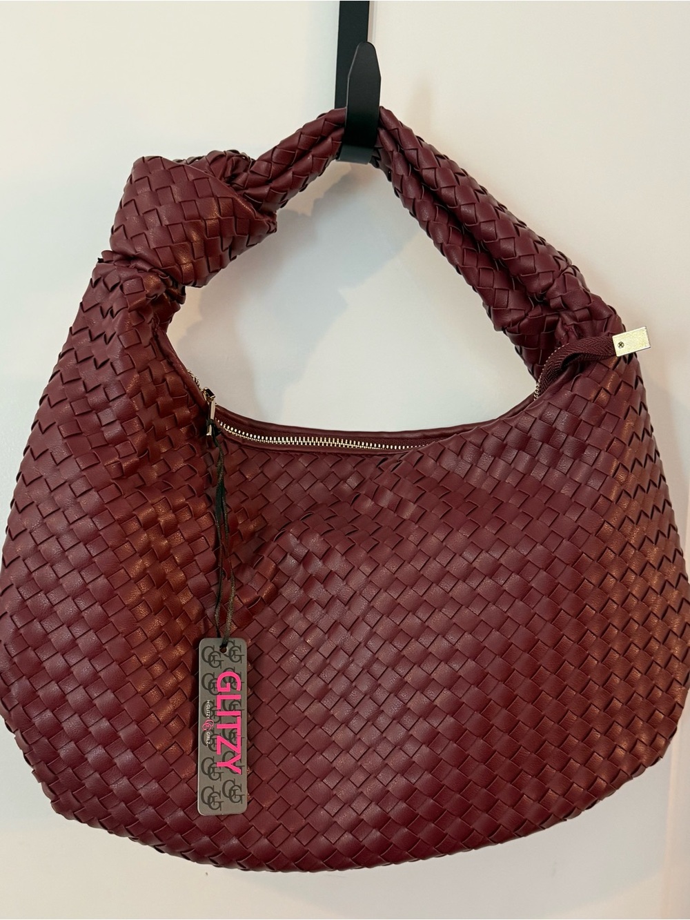 Woven Hobo Shoulder Bag in Burgundy